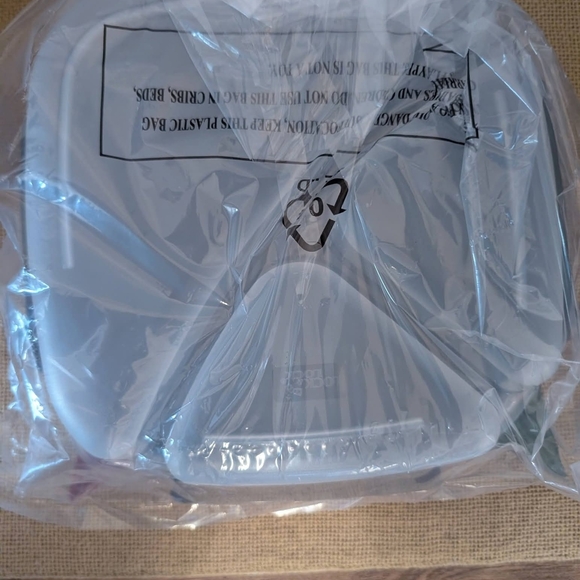 Divided Storage Container -4pc - Picture 2 of 2